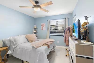 1270 SE Parkview Place #B5, Stuart, FL 34994 - Photo 1