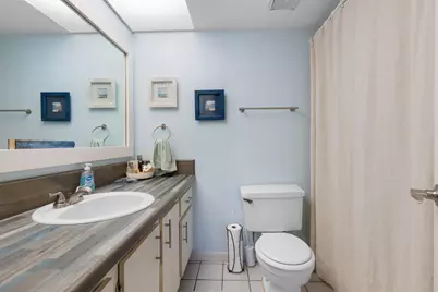 1270 SE Parkview Place #B5, Stuart, FL 34994 - Photo 5