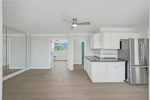 2400 NE 9th St, Fort Lauderdale, FL 33304 - Photo 3