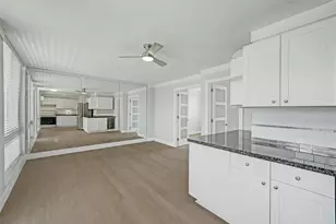 2400 NE 9th St, Fort Lauderdale, FL 33304 - Photo 11