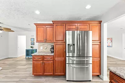 2526 SE Victory Avenue, Port Saint Lucie, FL 34952 - Photo 15