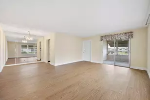 212 W High Point Terrace W, Delray Beach, FL 33445 - Photo 5