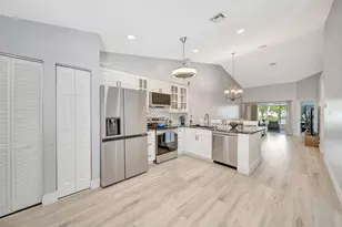 15136 W Tranquility Lake Dr, Delray Beach, FL 33446 - Photo 11