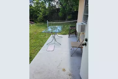 5918 N Wiley Street #A-b, Hollywood, FL 33023 - Photo 7