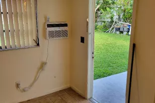 5918 N Wiley St, Hollywood, FL 33023 - Photo 5