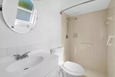9046 E Highland Pines Boulevard E, Palm Beach Gardens, FL 33418 - Photo 5