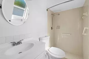9046 E Highland Pines Blvd E, Palm Beach Gardens, FL 33418 - Photo 5