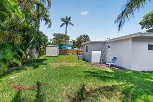 155 NE 20th St, Boca Raton, FL 33431 - Photo 29