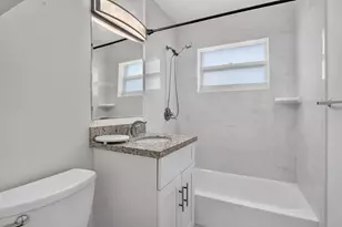 155 NE 20th St, Boca Raton, FL 33431 - Photo 29