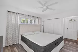 155 NE 20th St, Boca Raton, FL 33431 - Photo 23