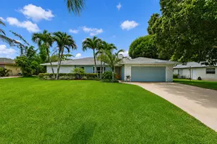 76 Wingo St, Tequesta, FL 33469 - Photo 3
