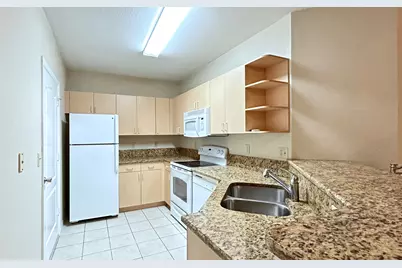 104 SW Peacock Boulevard #3-204, Port Saint Lucie, FL 34986 - Photo 5