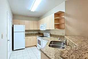 104 SW Peacock Blvd, Port Saint Lucie, FL 34986 - Photo 5