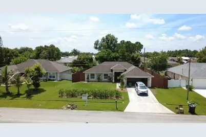 150 SW De Gouvea Terrace, Port Saint Lucie, FL 34984 - Photo 3