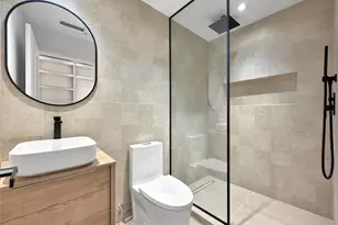 729 NE 17th Terrace, Fort Lauderdale, FL 33304 - Photo 23