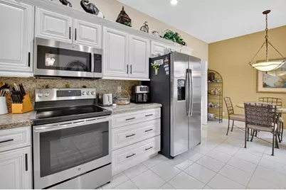 10632 Royal Caribbean Circle, Boynton Beach, FL 33437 - Photo 5