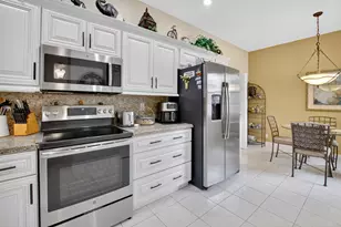 10632 Royal Caribbean Cir, Boynton Beach, FL 33437 - Photo 5