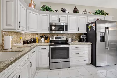10632 Royal Caribbean Circle, Boynton Beach, FL 33437 - Photo 3