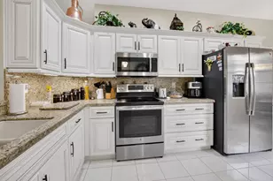 10632 Royal Caribbean Cir, Boynton Beach, FL 33437 - Photo 3