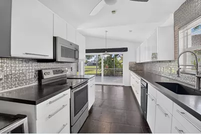 11134 Highland Circle, Boca Raton, FL 33428 - Photo 11