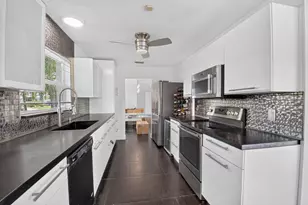 11134 Highland Cir, Boca Raton, FL 33428 - Photo 9