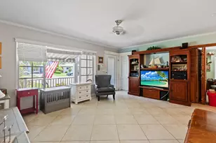349 SW 14th Ct, Pompano Beach, FL 33060 - Photo 5