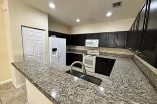 9136 SW 227th Terrace, Cutler Bay, FL 33190 - Photo 5