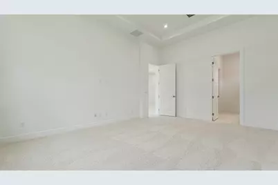 204 SE Via Sangro, Port Saint Lucie, FL 34952 - Photo 9