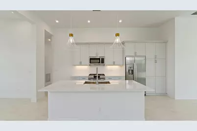 204 SE Via Sangro, Port Saint Lucie, FL 34952 - Photo 5