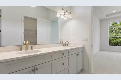 204 SE Via Sangro, Port Saint Lucie, FL 34952 - Photo 11