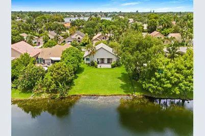 1750 W Oak Knoll Circle, Davie, FL 33324 - Photo 3