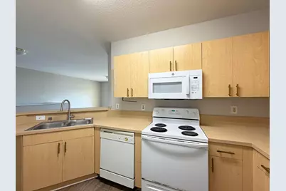 124 SW Peacock Boulevard #13-206, Port Saint Lucie, FL 34986 - Photo 9