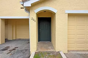 124 SW Peacock Blvd, Port Saint Lucie, FL 34986 - Photo 3