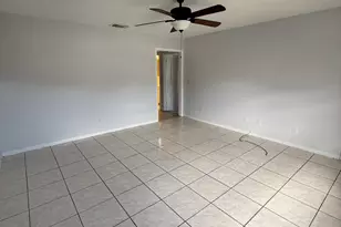 1201 White Pine Dr, Wellington, FL 33414 - Photo 3