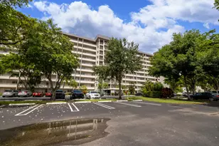 575 Oaks Ln, Pompano Beach, FL 33069 - Photo 47
