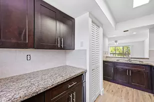 4012 Del Rio Way, Sunrise, FL 33351 - Photo 13