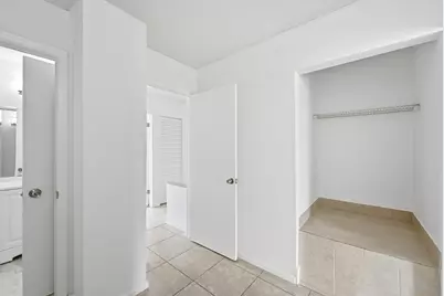 4012 Del Rio Way, Sunrise, FL 33351 - Photo 13