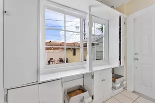506 Malverne Rd, West Palm Beach, FL 33405 - Photo 19