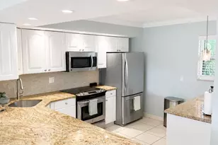 3111 NE 51st St, Fort Lauderdale, FL 33308 - Photo 7
