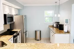 3111 NE 51st St, Fort Lauderdale, FL 33308 - Photo 7