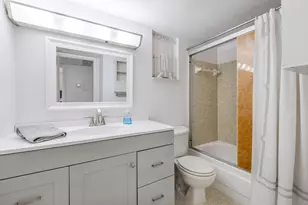 2615 Garden Dr N, Lake Worth, FL 33461 - Photo 11
