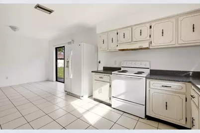 10894 Granite Street, Boca Raton, FL 33428 - Photo 11