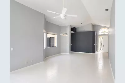 10139 Lexington Circle N, Boynton Beach, FL 33436 - Photo 5