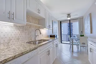 4200 N Ocean Dr, Singer Island, FL 33404 - Photo 11
