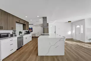 4751 NE 29th Ave, Fort Lauderdale, FL 33308 - Photo 3