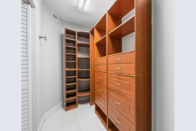 550 SW 137 Avenue #L114, Pembroke Pines, FL 33027 - Photo 29