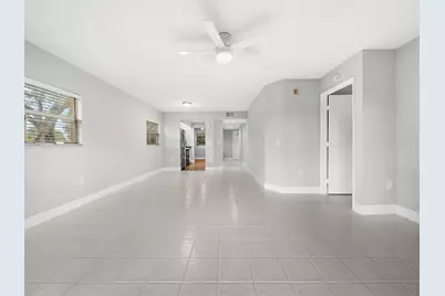 550 SW 137 Avenue #L114, Pembroke Pines, FL 33027 - Photo 5