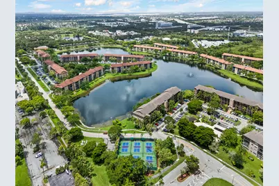 550 SW 137 Avenue #L114, Pembroke Pines, FL 33027 - Photo 37