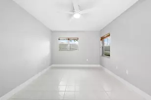550 SW 137th Ave, Pembroke Pines, FL 33027 - Photo 23
