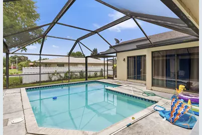 4409 NW 112th Avenue, Coral Springs, FL 33065 - Photo 15